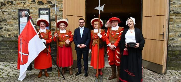 Δημήτρης Αξουργός: Ο 35χρονος Γιαννιώτης, δήμαρχος του Σβέρτε της Γερμανίας